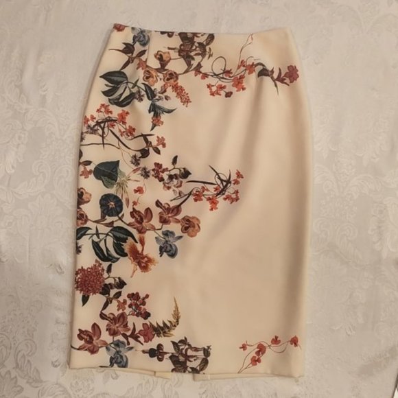 Antonio Melani Cedric Floral Pencil Skirt Size 4 NWT - Picture 8 of 16